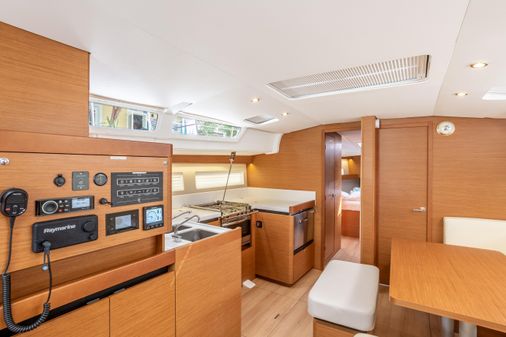 Jeanneau Sun Odyssey 490 image