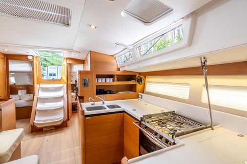 Jeanneau Sun Odyssey 490 image