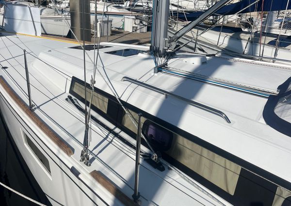 Beneteau Oceanis 38.1 image