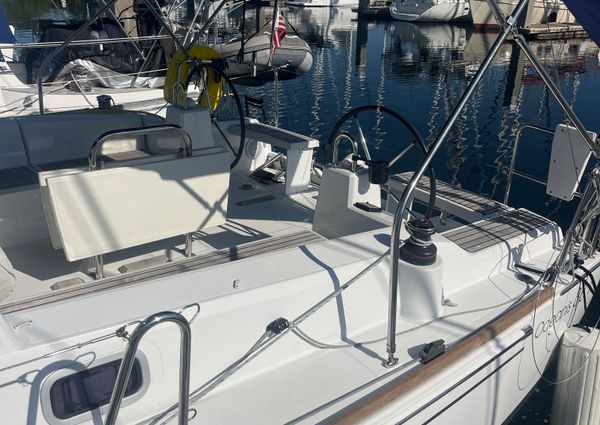 Beneteau Oceanis 38.1 image