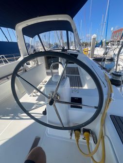 Beneteau Oceanis 38.1 image