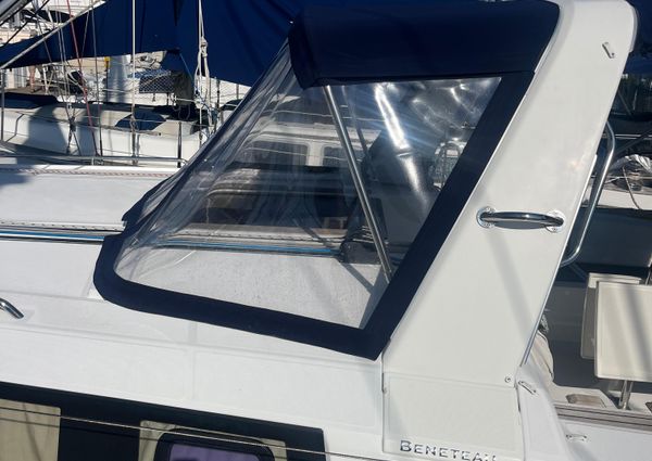 Beneteau Oceanis 38.1 image