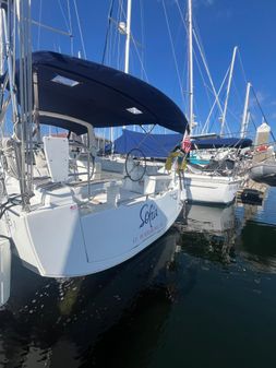 Beneteau Oceanis 38.1 image