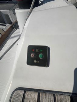 Beneteau Oceanis 38.1 image