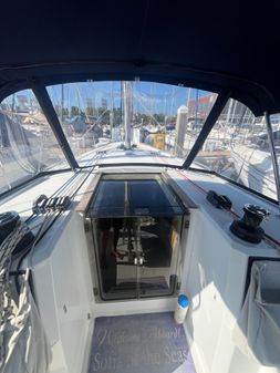 Beneteau Oceanis 38.1 image