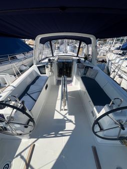 Beneteau Oceanis 38.1 image