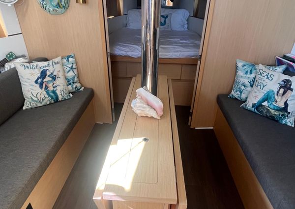 Beneteau Oceanis 38.1 image