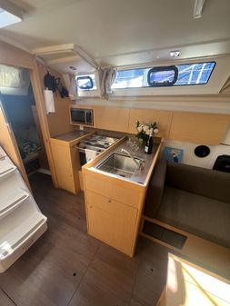 Beneteau Oceanis 38.1 image