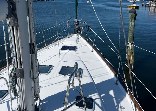 Beneteau Oceanis 38.1 image