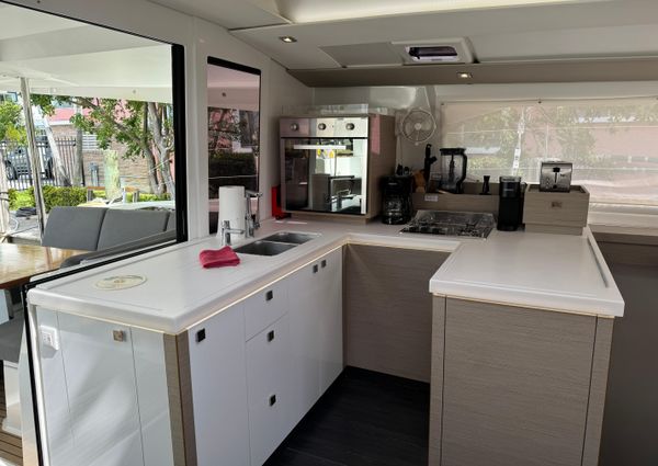 Fountaine Pajot Astrea 42 image