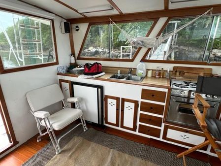 Wilbur Flybridge Cruiser image