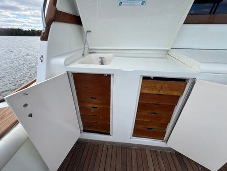 Ocean Yachts 48 image