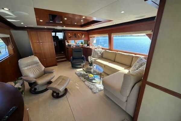 Ocean Alexander 70 Pilothouse image