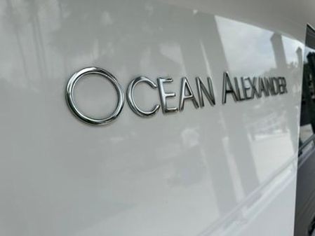 Ocean Alexander 70 Pilothouse image