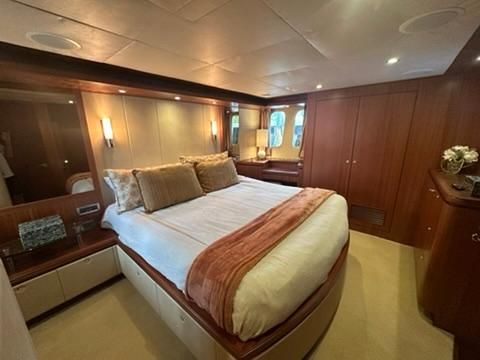 Ocean Alexander 70 Pilothouse image