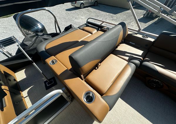 Tahoe-pontoon LTZ-2385-VRB image