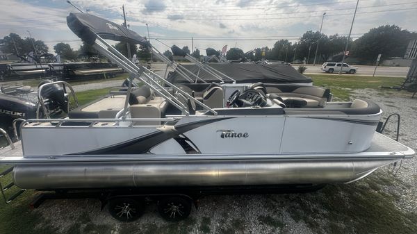 Tahoe Pontoon LTZ 2385 VRB 