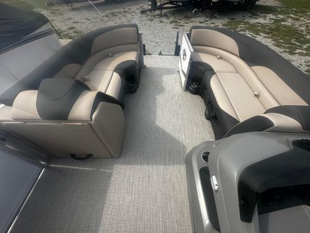 Tahoe-pontoon LTZ-2385-VRB image