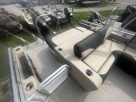 Tahoe-pontoon LTZ-2385-VRB image