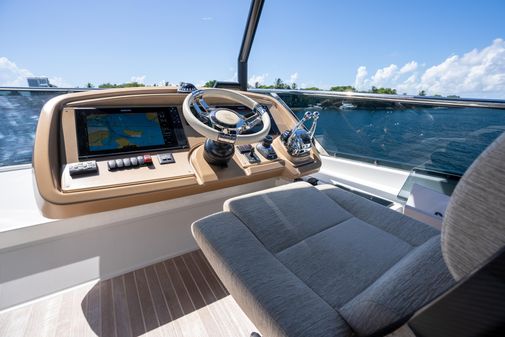 Monte Carlo MC6 image