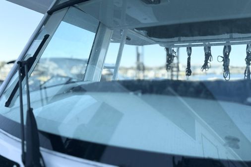 Boston Whaler 33 OUTRAGE image