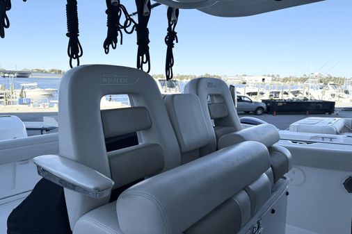 Boston Whaler 33 OUTRAGE image