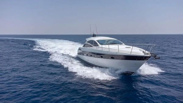 Pershing 56 image