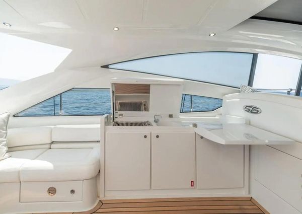 Pershing 56 image