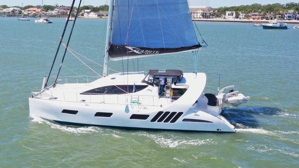 Xquisite Yachts X5