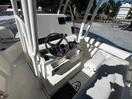 Key-west 244-CENTER-CONSOLE image