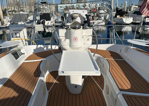 Beneteau Oceanis Clipper 331 image