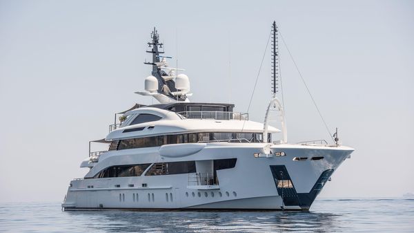 Rossinavi 52m