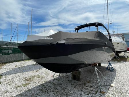 Yamaha Boats 242 Limited S image
