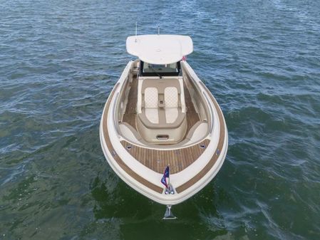 Chris-Craft 34 Catalina image