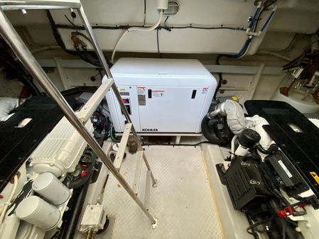 Cruisers Yachts 48 Cantius image