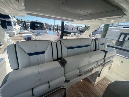 Tiara Yachts 43 LS image