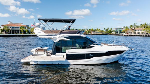 Galeon 400 Fly 