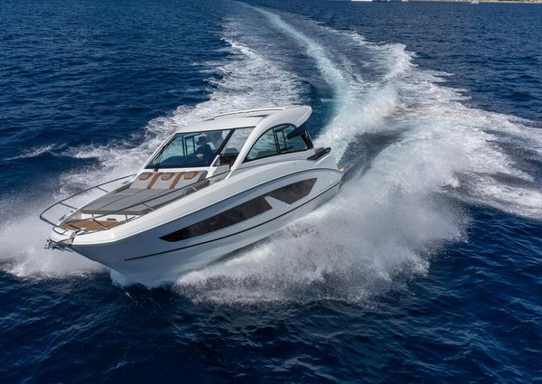 Beneteau GRAN-TURISMO-32-INBOARD image