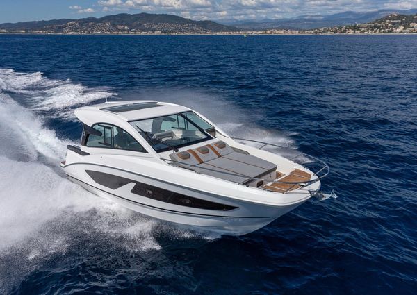 Beneteau GRAN-TURISMO-32-INBOARD image