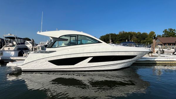 Beneteau Gran Turismo 32 Inboard 