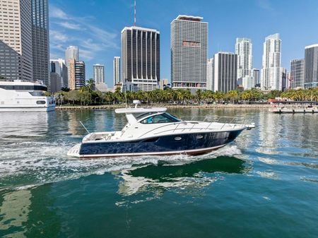 Tiara Yachts 4200 Open image