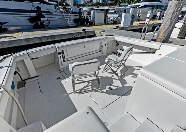 Tiara Yachts 4200 Open image