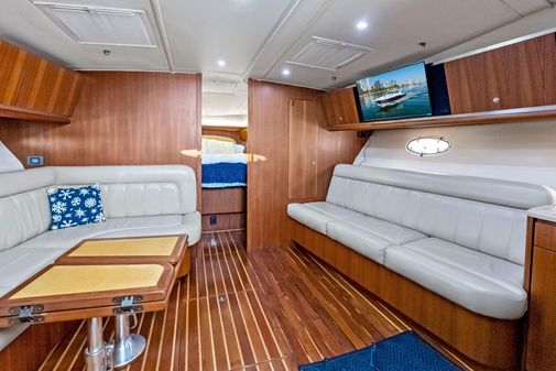 Tiara Yachts 4200 Open image