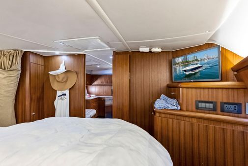 Tiara Yachts 4200 Open image