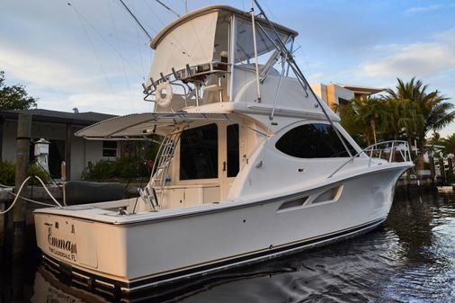 Tiara Yachts 3900 Convertible image