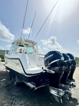 Boston-whaler 345-CONQUEST image