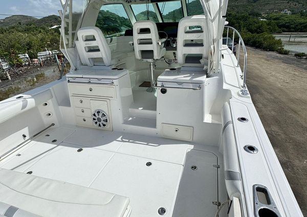 Boston-whaler 345-CONQUEST image