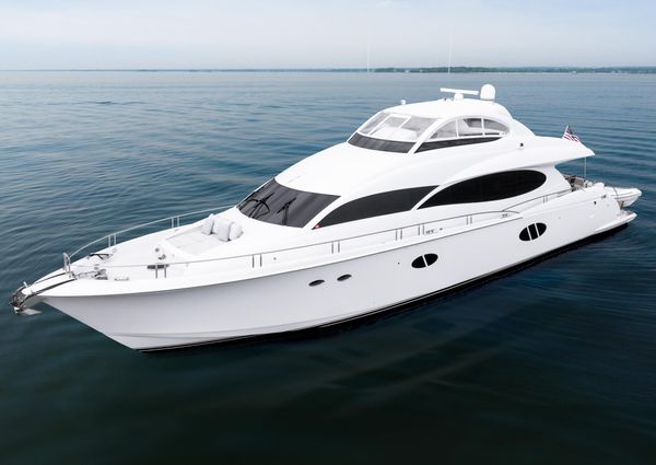 Lazzara Flybridge image