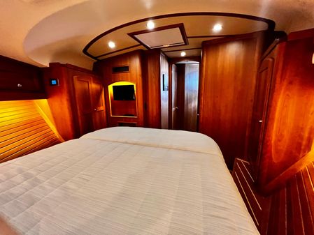 Sabre 48 Salon Express image