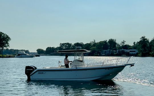 Boston Whaler 26 Outrage image